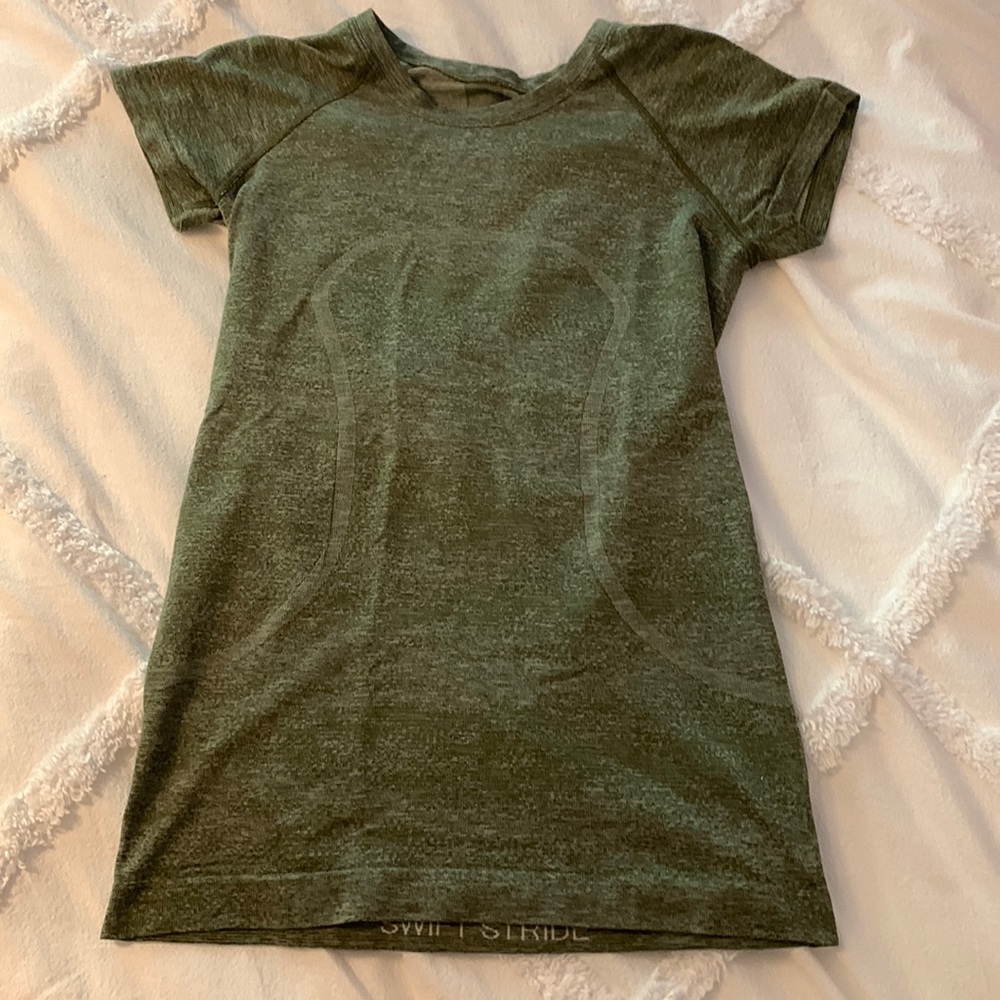 Lululemon green swiftly tech 6